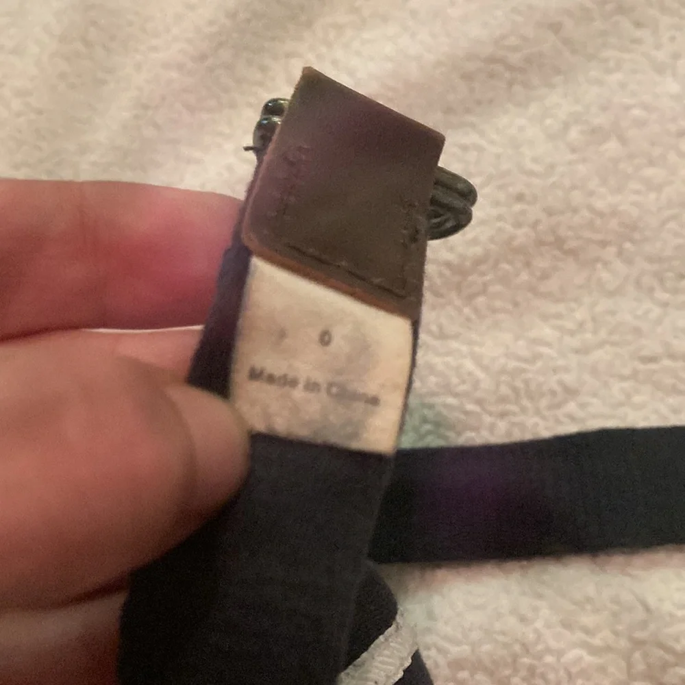Abercrombie & Fitch navy and white belt